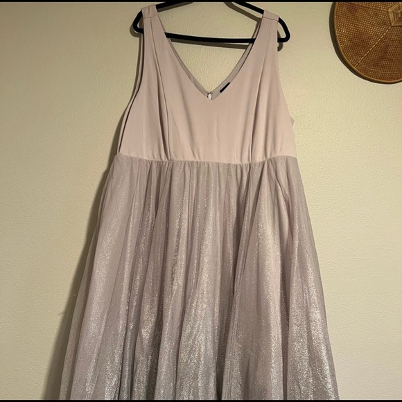 NWT SIZE 18 SPECIAL OCCASIONS LILAC PURPLE PONTE SHIMMER MIDI DRESS NO FLAWS - Picture 4 of 7